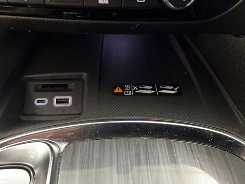 Used 2024 Buick Enclave Premium image 49