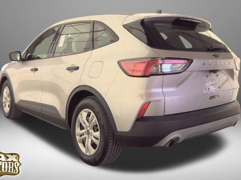 Used 2020 Ford Escape S image 7