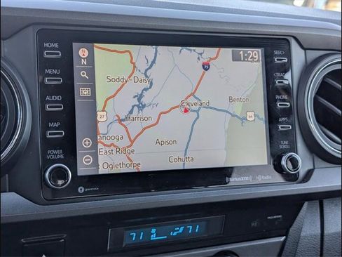 Used 2023 Toyota Tacoma TRD Sport image 12