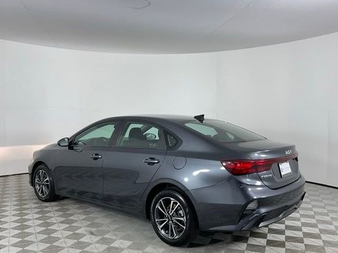 Used 2024 Kia Forte LXS image 7