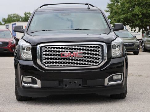 Used 2016 GMC Yukon XL Denali w/ Open Road Package AWD/4WD image 5