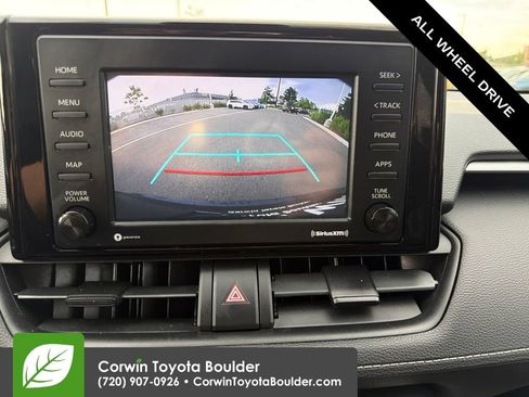 Used 2021 Toyota RAV4 XLE AWD/4WD image 28
