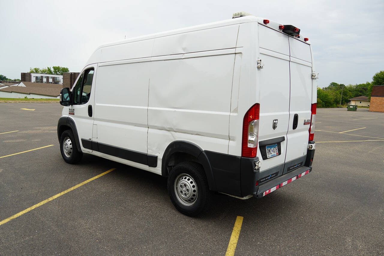 Used 2018 RAM ProMaster 2500 FWD image 12