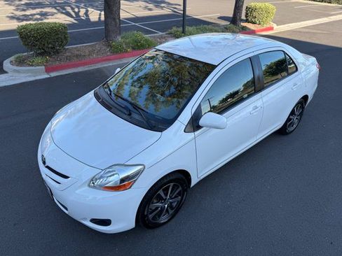 Used 2008 Toyota Yaris Sedan FWD image 11