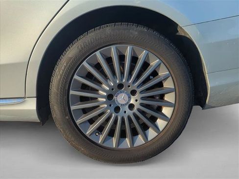 Used 2015 Mercedes-Benz C 300 4MATIC Sedan image 6