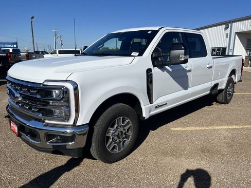 New 2026 Ford F350 Lariat image 3