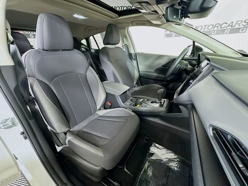 Used 2025 Subaru Crosstrek 2.0i Premium image 27