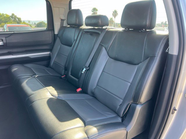 Used 2017 Toyota Tundra SR5 w/ SR5 Upgrade Package AWD/4WD image 23