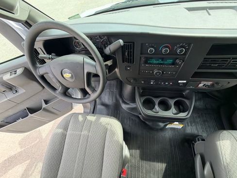 New 2026 Chevrolet Express 3500 w/ Power Convenience Package image 20