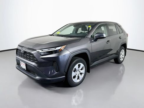 Used 2024 Toyota RAV4 LE AWD/4WD image 2
