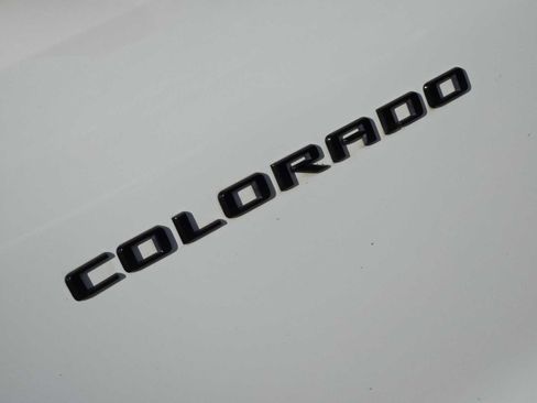 Certified 2023 Chevrolet Colorado Z71 w/ Z71 Convenience Package 2 image 10
