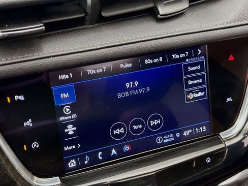 Used 2022 Cadillac XT6 Premium Luxury w/ Technology Package image 16