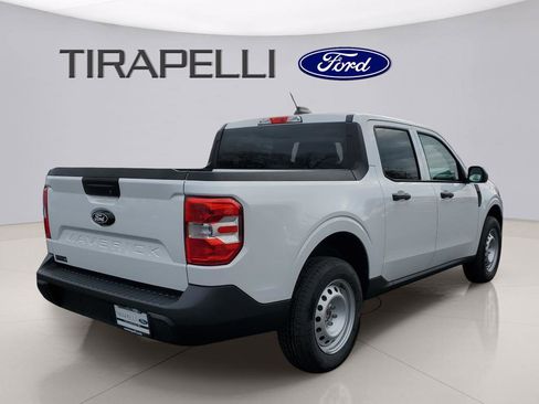 New 2025 Ford Maverick XL image 5