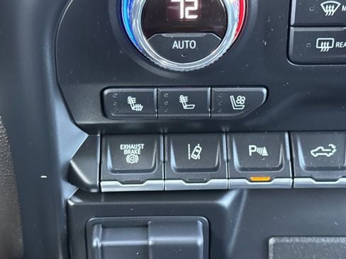 Used 2022 GMC Sierra 3500 Denali image 23