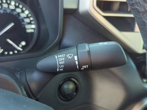 Used 2025 Toyota Tundra SR5 w/ SR5 Premium Package AWD/4WD image 16