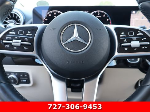Certified 2023 Mercedes-Benz GLA 250 4MATIC image 25