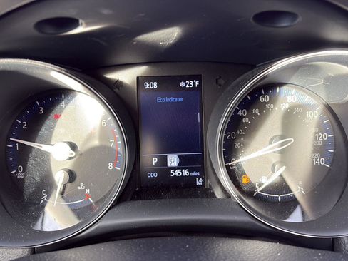 Used 2021 Toyota C-HR Limited image 16