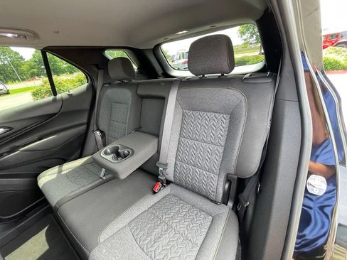 Used 2024 Chevrolet Equinox LT FWD image 25
