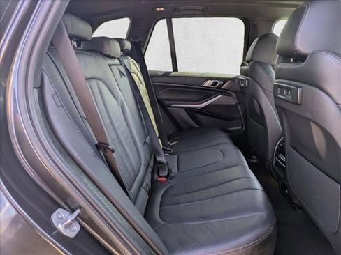Used 2022 BMW X5 xDrive40i w/ Premium Package image 22