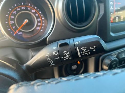 Used 2022 Jeep Wrangler Unlimited Sport AWD/4WD image 30
