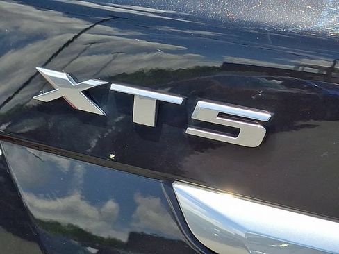 Used 2023 Cadillac XT5 Premium Luxury FWD image 27