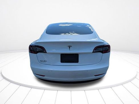 Used 2021 Tesla Model 3 Standard Range Plus RWD image 5