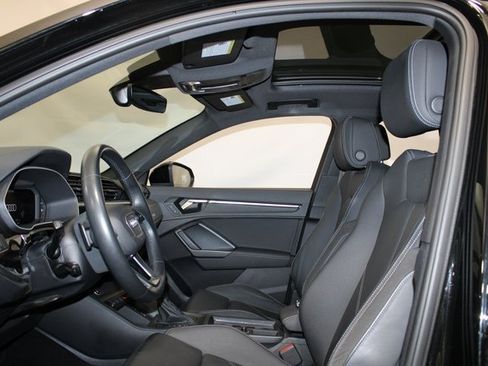 Used 2022 Audi Q3 2.0T Premium Plus image 7