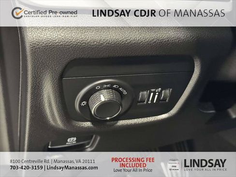 Certified 2025 Jeep Grand Cherokee Altitude AWD/4WD image 30