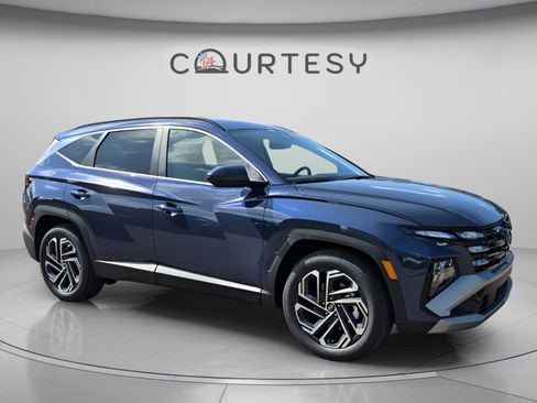 New 2026 Hyundai Tucson SEL FWD image 8