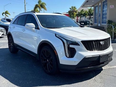Used 2022 Cadillac XT4 Sport image 4