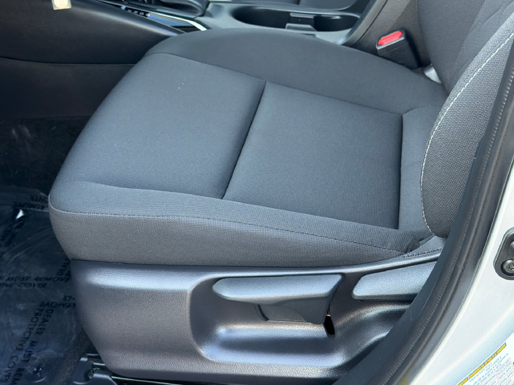 Used 2024 Toyota Corolla LE FWD image 21