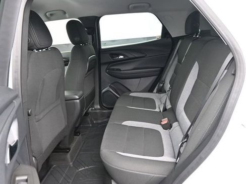New 2026 Chevrolet TrailBlazer LT w/ Driver Confidence Package FWD image 31