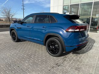 New 2026 Volkswagen Atlas Cross Sport SEL R-Line AWD/4WD video 3