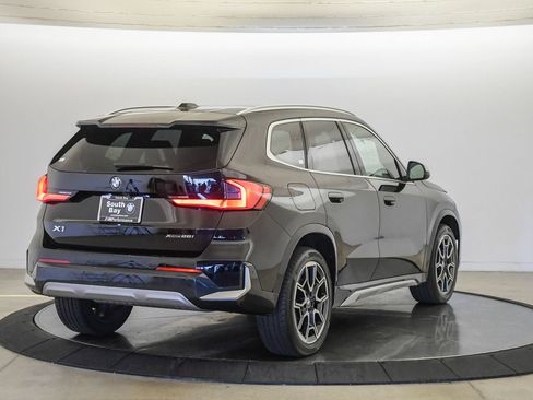 Used 2023 BMW X1 xDrive28i w/ Convenience Package AWD/4WD image 4