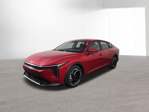 Certified 2025 Kia K4 EX image 2