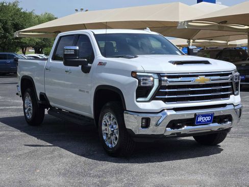 Certified 2024 Chevrolet Silverado 2500 LTZ w/ LTZ Premium Package AWD/4WD image 3