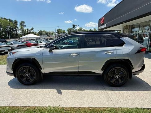 Used 2021 Toyota RAV4 XSE AWD/4WD image 25