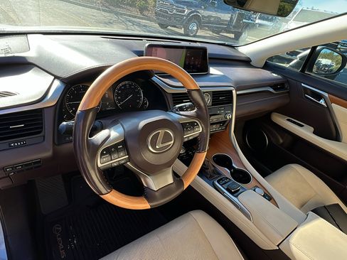 Used 2017 Lexus RX 350 FWD image 26