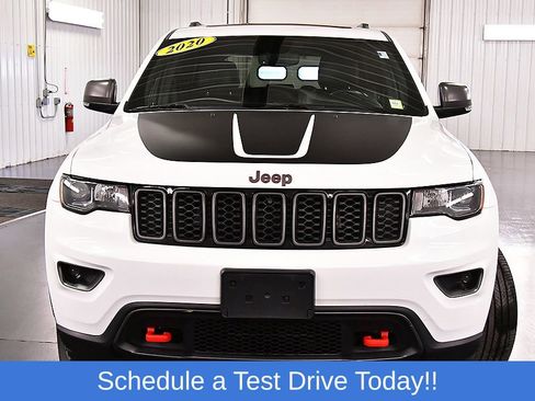 Used 2020 Jeep Grand Cherokee Trailhawk AWD/4WD image 2