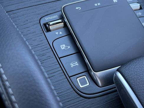 New 2026 Mercedes-Benz GLS 450 4MATIC image 34