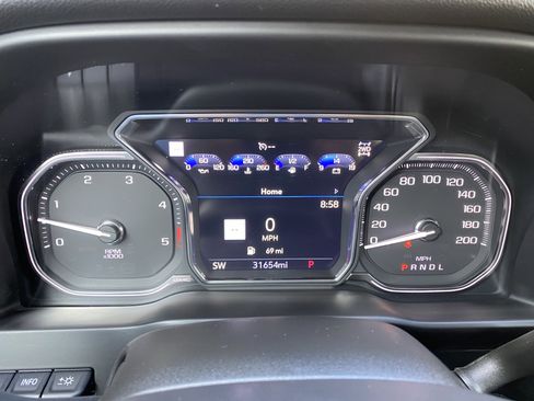 Used 2021 GMC Sierra 2500 AT4 w/ AT4 Premium Plus Package image 23