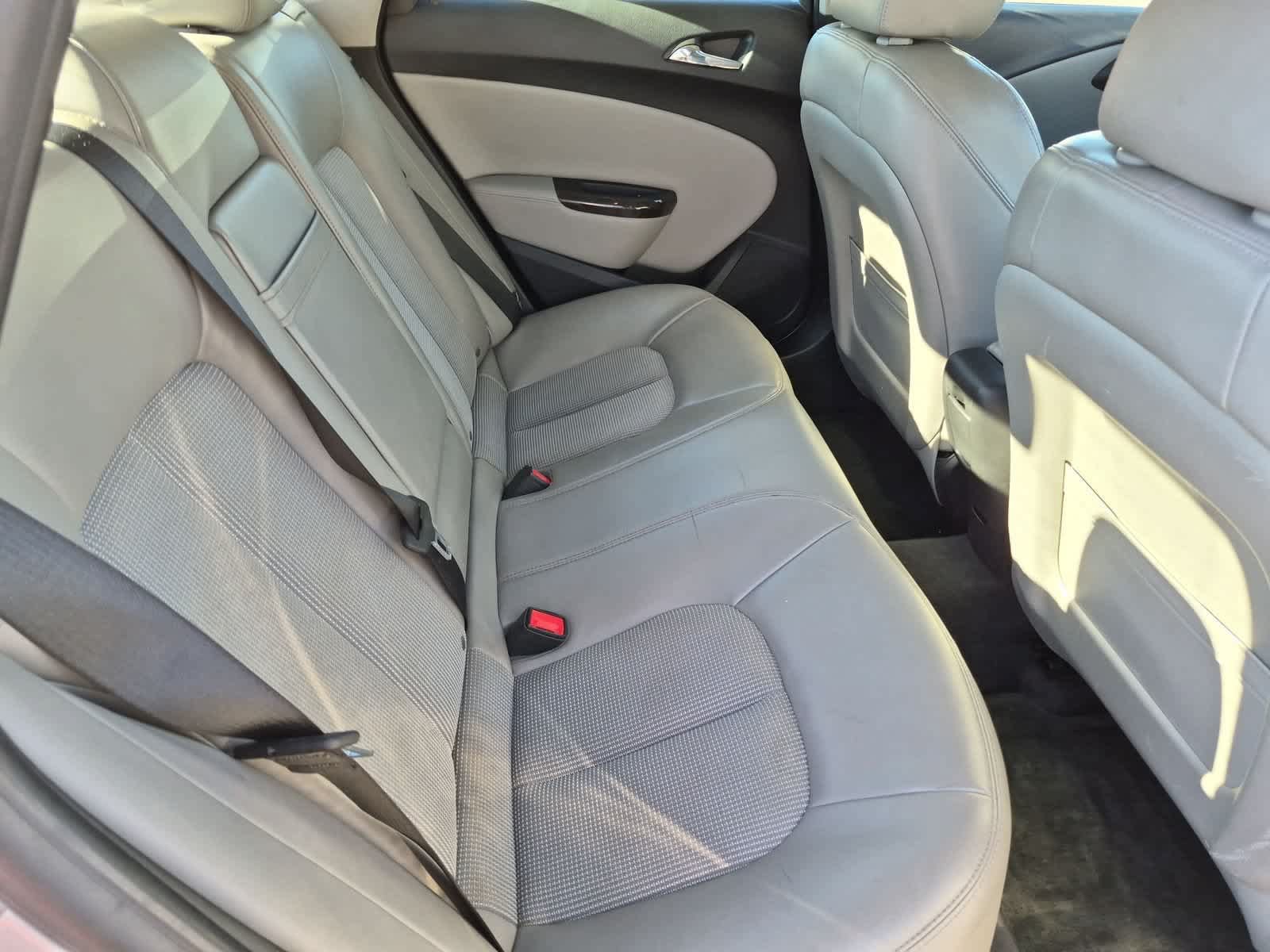 Used 2013 Buick Verano FWD image 20