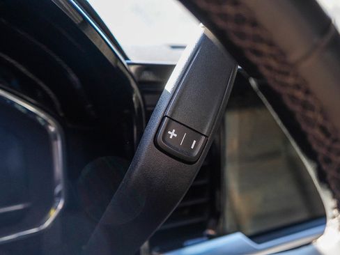 Used 2024 Chevrolet Silverado 2500 LTZ image 25