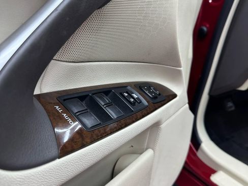 Used 2013 Lexus IS 250 w/ Premium Pkg Value Edition image 10