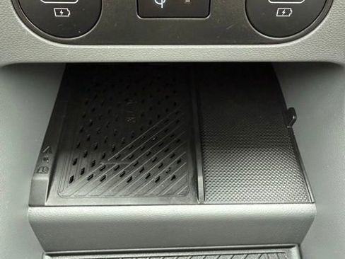 Used 2023 Hyundai Ioniq 5 Limited image 29