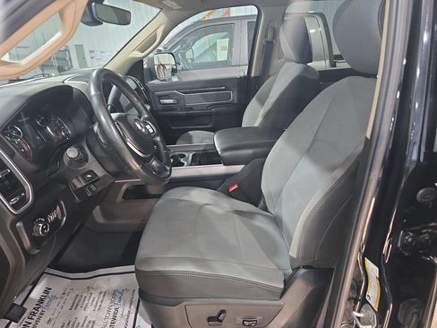 Used 2019 RAM 3500 Big Horn AWD/4WD image 13