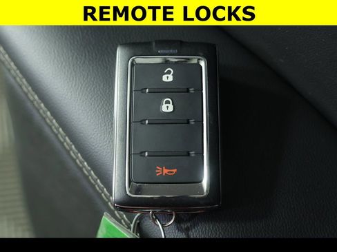 Used 2023 Jeep Grand Cherokee Laredo image 14