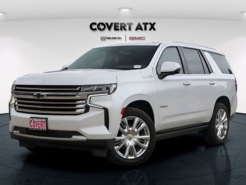 Used 2023 Chevrolet Tahoe High Country w/ Premium Package AWD/4WD image 2