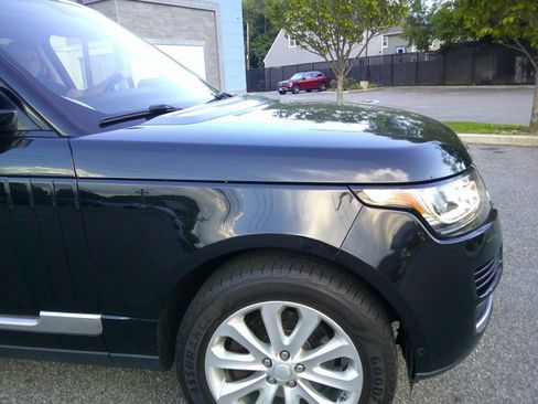 Used 2014 Land Rover Range Rover HSE AWD/4WD image 26