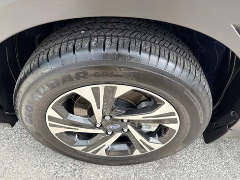 Certified 2025 Subaru Crosstrek 2.0i Premium w/ Popular Package #4 image 10